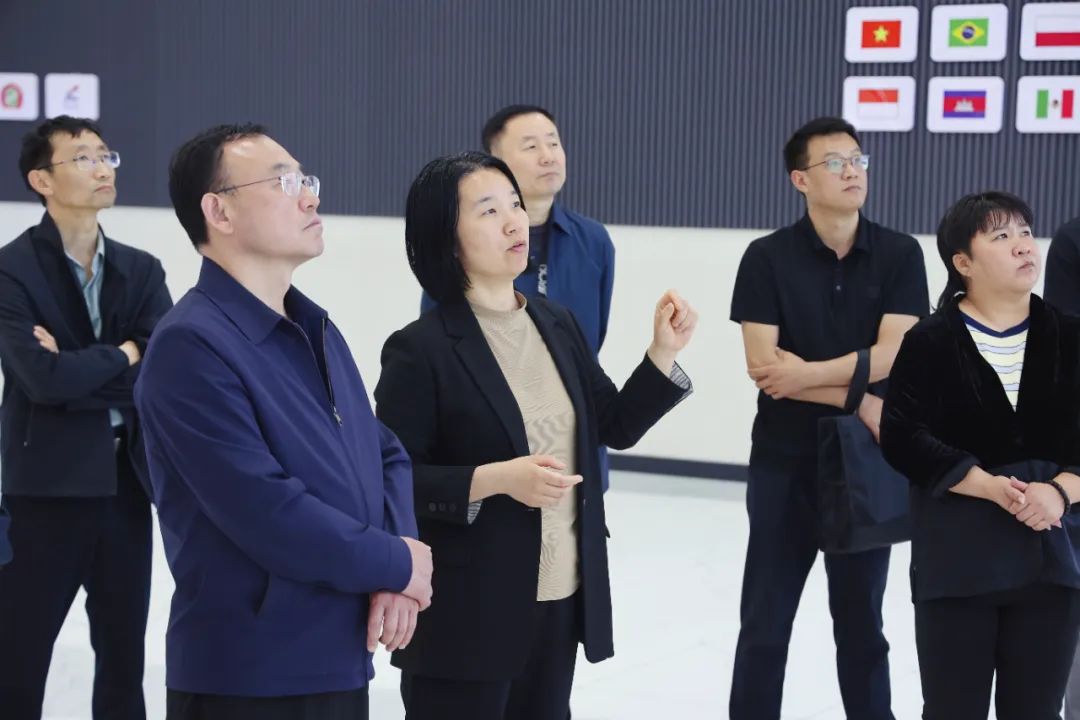 河北省科學(xué)技術(shù)協(xié)會?領(lǐng)導(dǎo)一行赴唐山神州機械集團調(diào)研指導(dǎo)工作